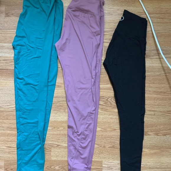 3 pairs of leggings - Picture 1 of 3